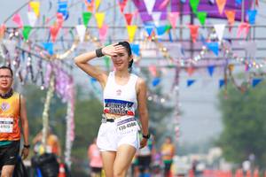 BIB: 4023, 4504
                            <button type="button" onclick="openModal(9917156)" class="btn btn-primary btn-sm float-right btn-popup" data-toggle="modal" data-target=".modal-high-quality">
                        <i class="fas fa-shopping-cart"></i> Add to Cart
                    </button>
                                            <button type="button" onclick="isThisMe(9917156, true)" class="btn btn-success btn-sm float-right btn-popup btn-isme hidden" data-toggle="tooltip" data-placement="bottom" title="นี่คือรูปของคุณใช่ไหม คลิกที่นี่เพื่อเอาเข้าอัลบั้ม">
                        <i class="fas fa-plus"></i> Add to album
                    </button>
                    <button type="button" onclick="isThisMe(9917156, false)" class="btn btn-warning btn-sm float-right btn-popup btn-isnotme hidden">
                        <i class="fas fa-ban"></i> Remove from album
                    </button>